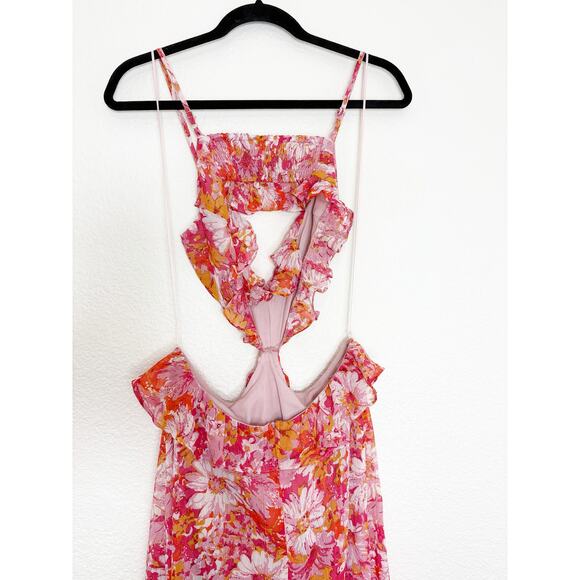 ASTR The Label Palace Floral Cut Out Ruffled Maxi Dress Size Medium Pink Wedding - Picture 11 of 13